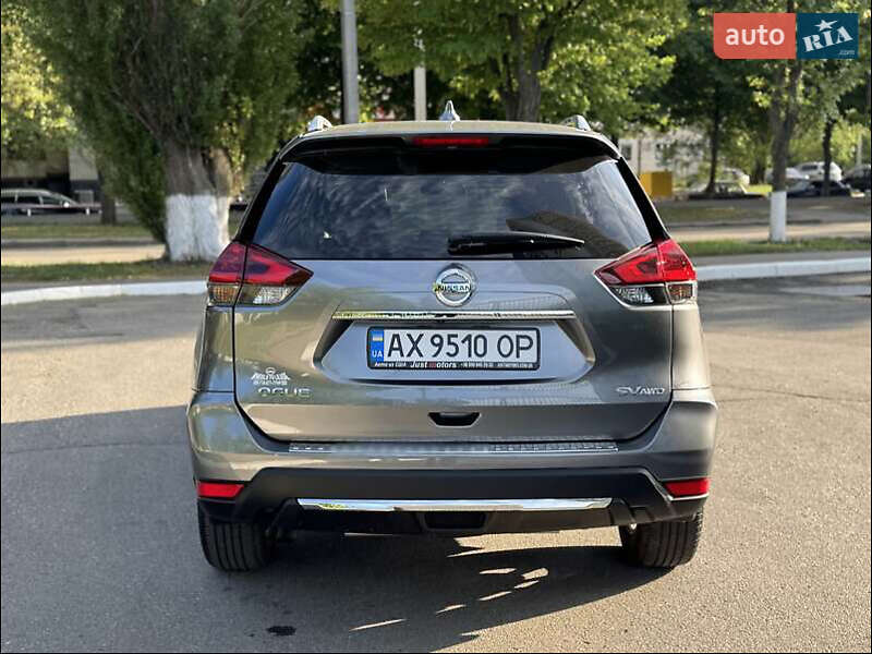 Позашляховик / Кросовер Nissan Rogue 2018 в Києві