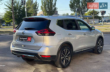 Внедорожник / Кроссовер Nissan Rogue 2019 в 