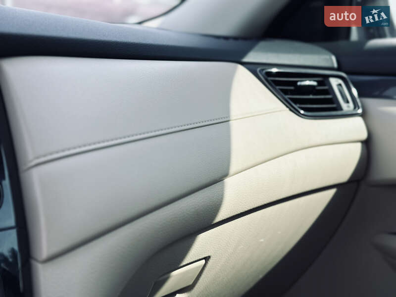 Позашляховик / Кросовер Nissan Rogue 2019 в Кременчуці