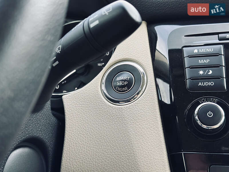 Позашляховик / Кросовер Nissan Rogue 2019 в Кременчуці