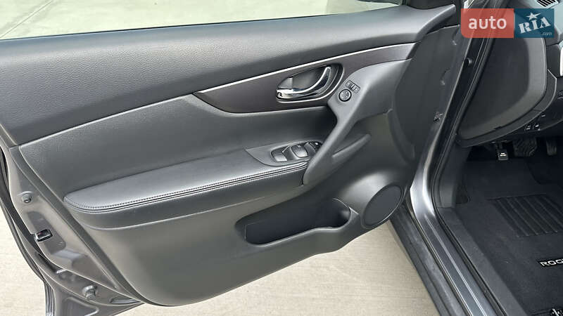 Позашляховик / Кросовер Nissan Rogue 2016 в Луцьку фото 10 Позашляховик / Кросовер Nissan Rogue 2016 в Луцьку