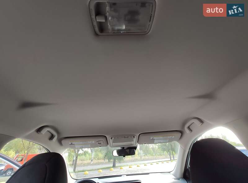 Внедорожник / Кроссовер Nissan Rogue 2019 в Каменском