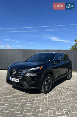 Позашляховик / Кросовер Nissan Rogue 2024 в Черкасах