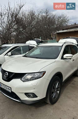 Позашляховик / Кросовер Nissan Rogue 2015 в Миколаєві