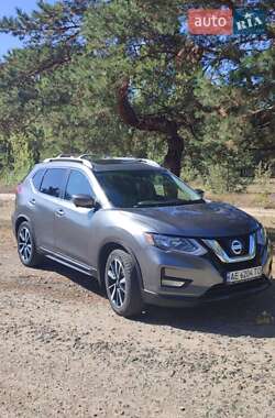 Внедорожник / Кроссовер Nissan Rogue 2018 в Павлограде