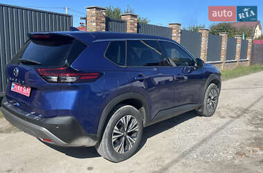 Внедорожник / Кроссовер Nissan Rogue 2021 в 