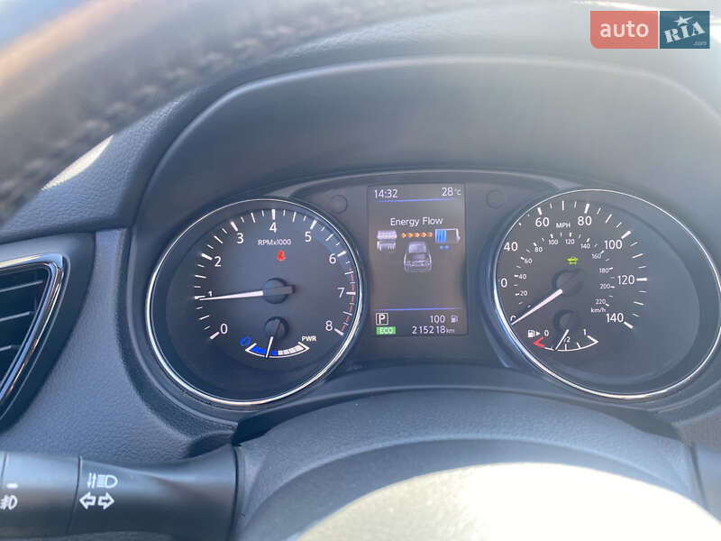 Позашляховик / Кросовер Nissan Rogue 2018 в Рівному