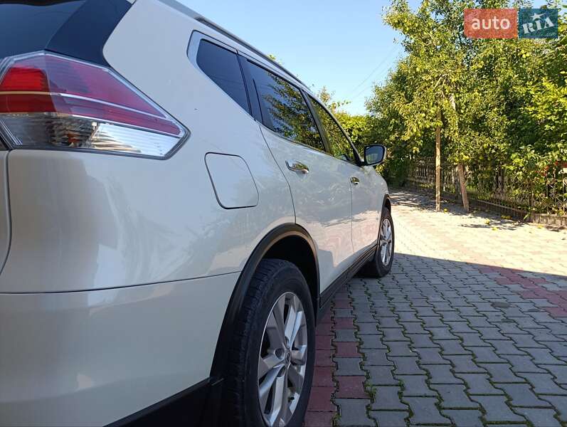 Позашляховик / Кросовер Nissan Rogue 2015 в Тернополі