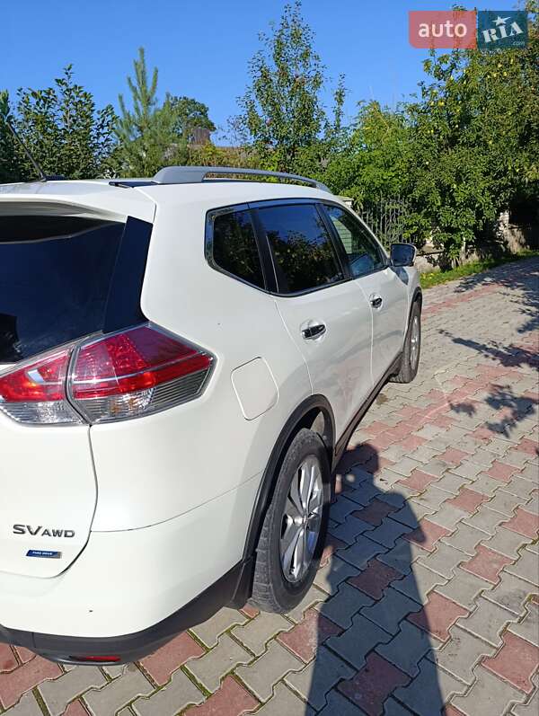 Позашляховик / Кросовер Nissan Rogue 2015 в Тернополі