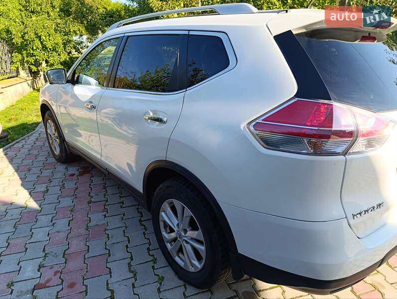 Позашляховик / Кросовер Nissan Rogue 2015 в Тернополі