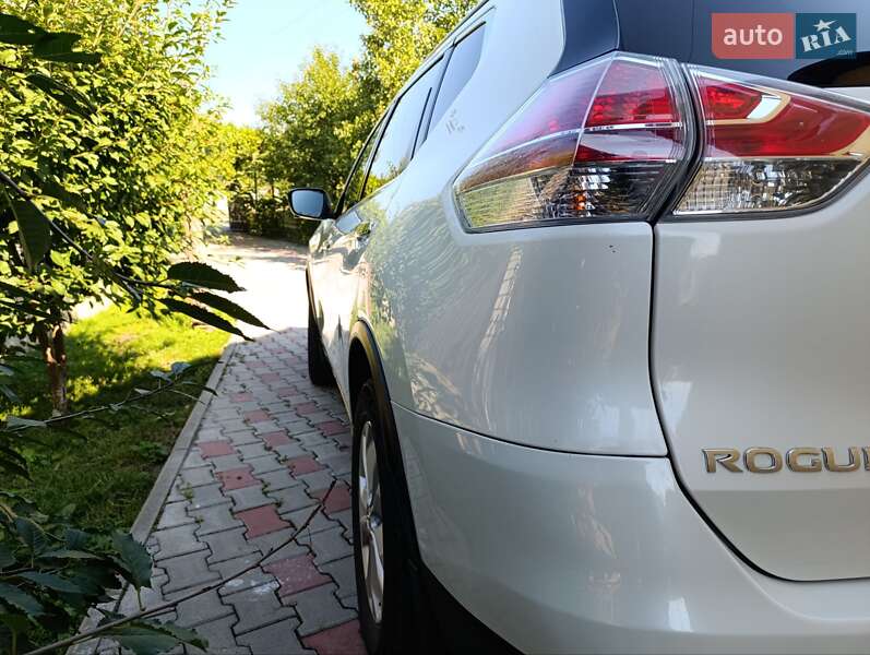 Позашляховик / Кросовер Nissan Rogue 2015 в Тернополі