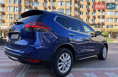 Позашляховик / Кросовер Nissan Rogue 2017 в Києві