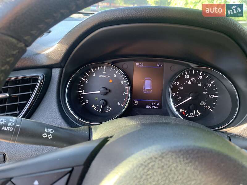 Внедорожник / Кроссовер Nissan Rogue 2018 в Львове