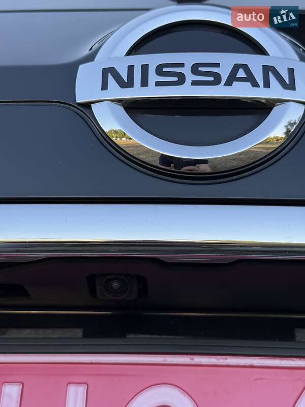 Позашляховик / Кросовер Nissan Rogue 2019 в Миколаєві