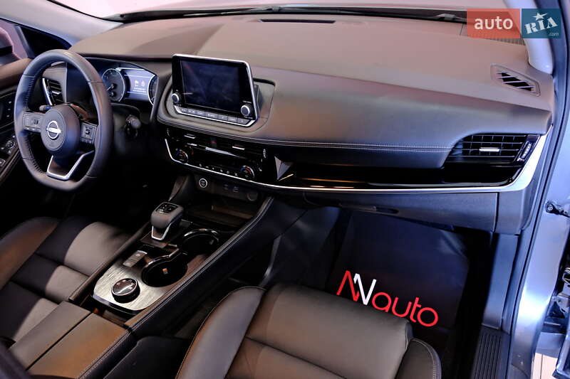 Внедорожник / Кроссовер Nissan Rogue 2023 в Одессе
