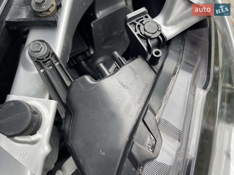 Позашляховик / Кросовер Nissan Rogue 2018 в Миргороді