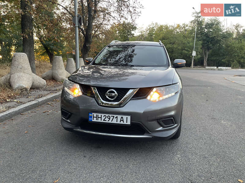 Внедорожник / Кроссовер Nissan Rogue 2015 в Одессе