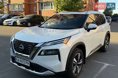 Внедорожник / Кроссовер Nissan Rogue 2022 в Борисполе