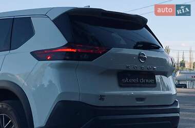 Внедорожник / Кроссовер Nissan Rogue 2021 в 