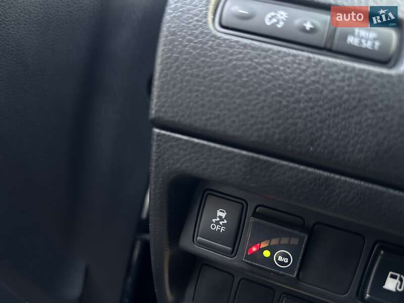 Внедорожник / Кроссовер Nissan Rogue 2018 в Хмельницком фото 23 Внедорожник / Кроссовер Nissan Rogue 2018 в Хмельницком