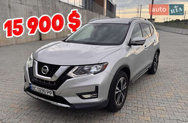 Внедорожник / Кроссовер Nissan Rogue 2017 в Львове