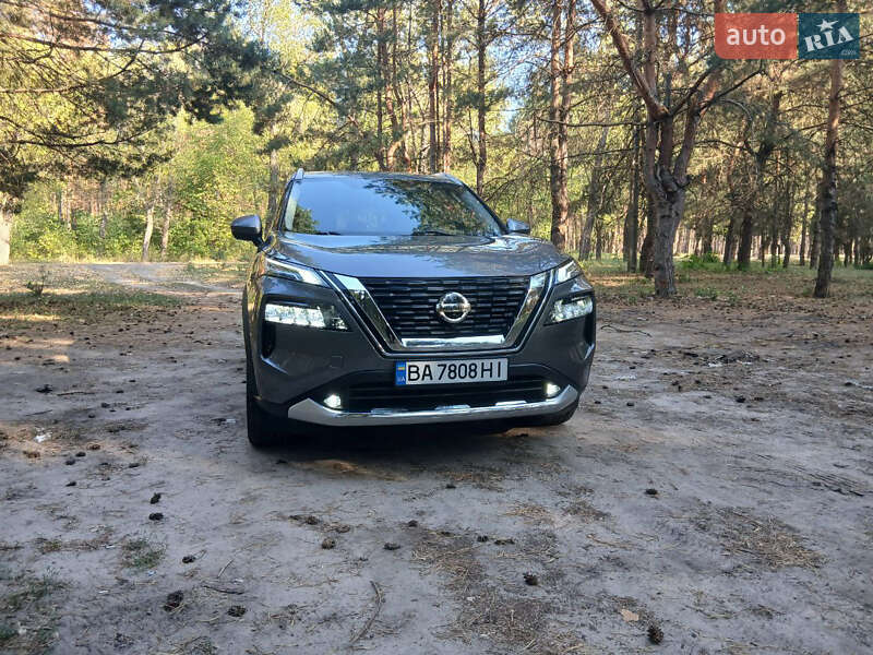 Позашляховик / Кросовер Nissan Rogue 2021 в Кропивницькому