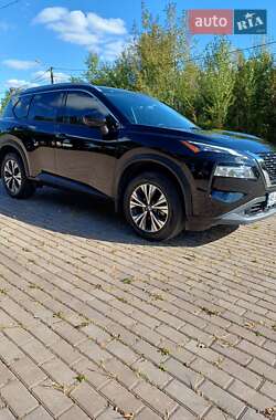 Позашляховик / Кросовер Nissan Rogue 2021 в Києві