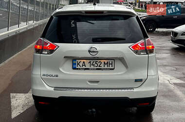 Внедорожник / Кроссовер Nissan Rogue 2014 в 