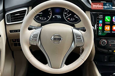 Внедорожник / Кроссовер Nissan Rogue 2014 в 