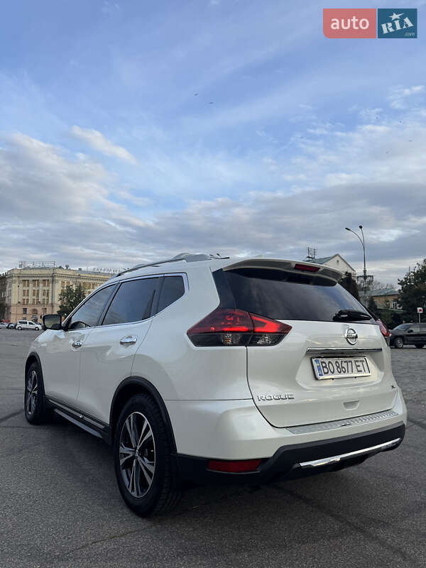 Позашляховик / Кросовер Nissan Rogue 2018 в Харкові фото 8 Позашляховик / Кросовер Nissan Rogue 2018 в Харкові