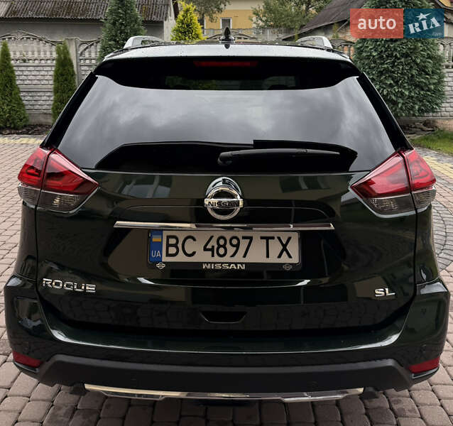 Внедорожник / Кроссовер Nissan Rogue 2018 в Яворове