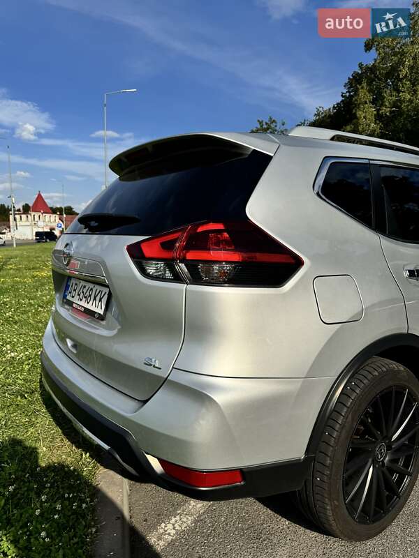 Внедорожник / Кроссовер Nissan Rogue 2018 в Виннице