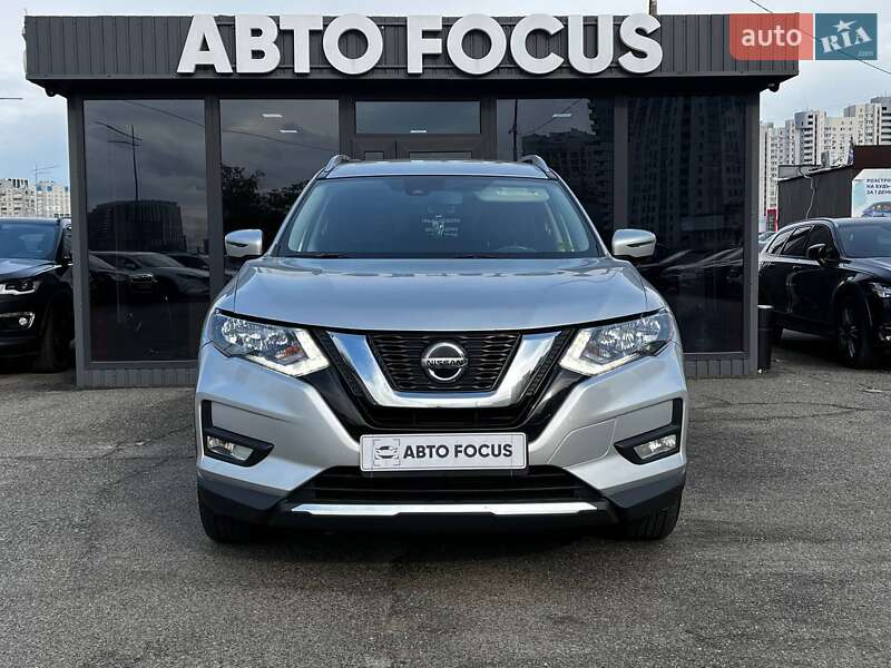 Внедорожник / Кроссовер Nissan Rogue 2018 в Киеве