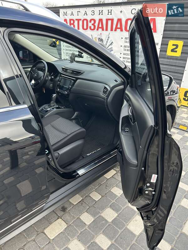 Внедорожник / Кроссовер Nissan Rogue 2017 в Шепетовке фото 9 Внедорожник / Кроссовер Nissan Rogue 2017 в Шепетовке