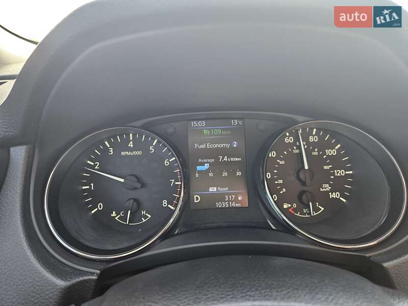 Внедорожник / Кроссовер Nissan Rogue 2018 в Ужгороде