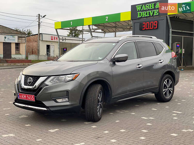 Позашляховик / Кросовер Nissan Rogue 2020 в Кременчуці