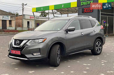 Внедорожник / Кроссовер Nissan Rogue 2020 в 