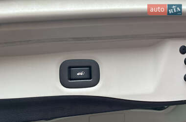 Внедорожник / Кроссовер Nissan Rogue 2020 в 