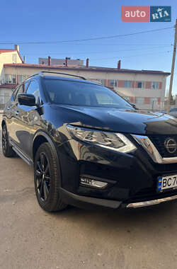 Внедорожник / Кроссовер Nissan Rogue 2020 в 