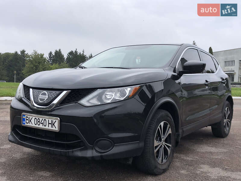 Позашляховик / Кросовер Nissan Rogue 2018 в Рівному фото 3 Позашляховик / Кросовер Nissan Rogue 2018 в Рівному