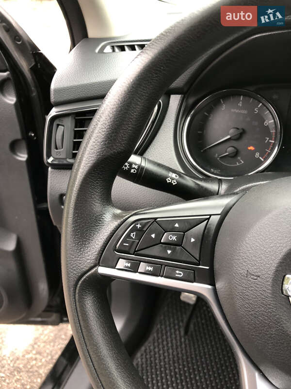 Позашляховик / Кросовер Nissan Rogue 2018 в Рівному фото 32 Позашляховик / Кросовер Nissan Rogue 2018 в Рівному