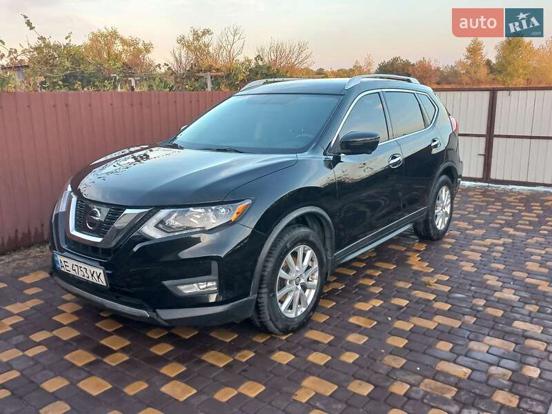 Внедорожник / Кроссовер Nissan Rogue 2017 в Павлограде фото 6 Внедорожник / Кроссовер Nissan Rogue 2017 в Павлограде