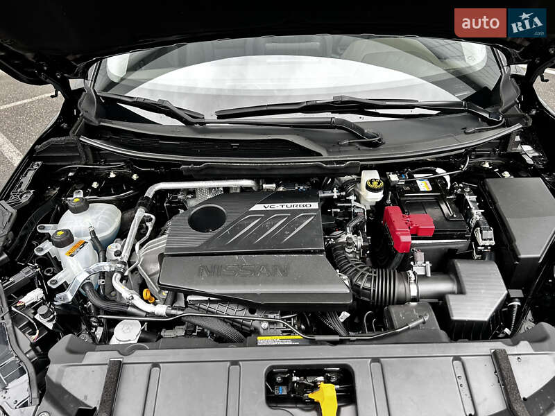 Внедорожник / Кроссовер Nissan Rogue 2023 в Броварах