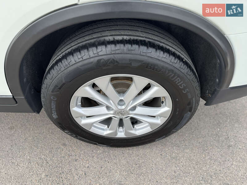 Позашляховик / Кросовер Nissan Rogue 2015 в Запоріжжі фото 10 Позашляховик / Кросовер Nissan Rogue 2015 в Запоріжжі