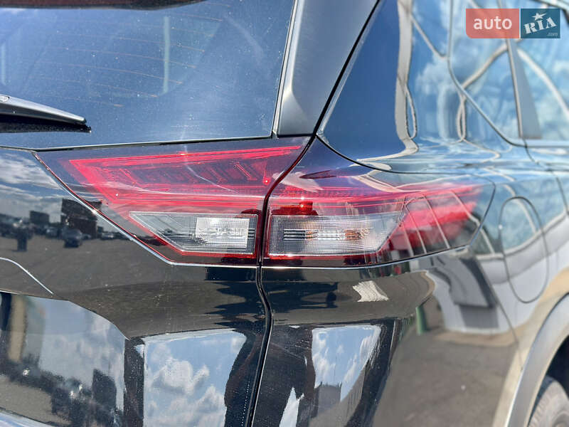 Позашляховик / Кросовер Nissan Rogue 2021 в Києві фото 22 Позашляховик / Кросовер Nissan Rogue 2021 в Києві