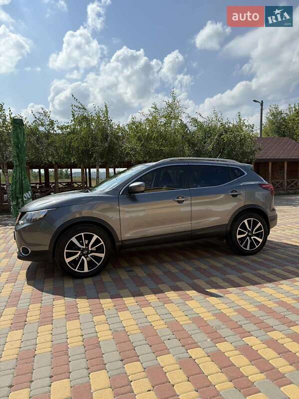 Позашляховик / Кросовер Nissan Rogue 2018 в Києві