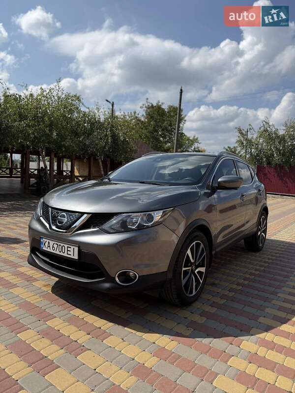 Позашляховик / Кросовер Nissan Rogue 2018 в Києві