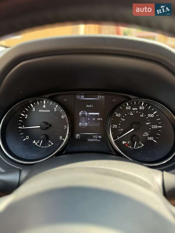 Позашляховик / Кросовер Nissan Rogue 2018 в Києві