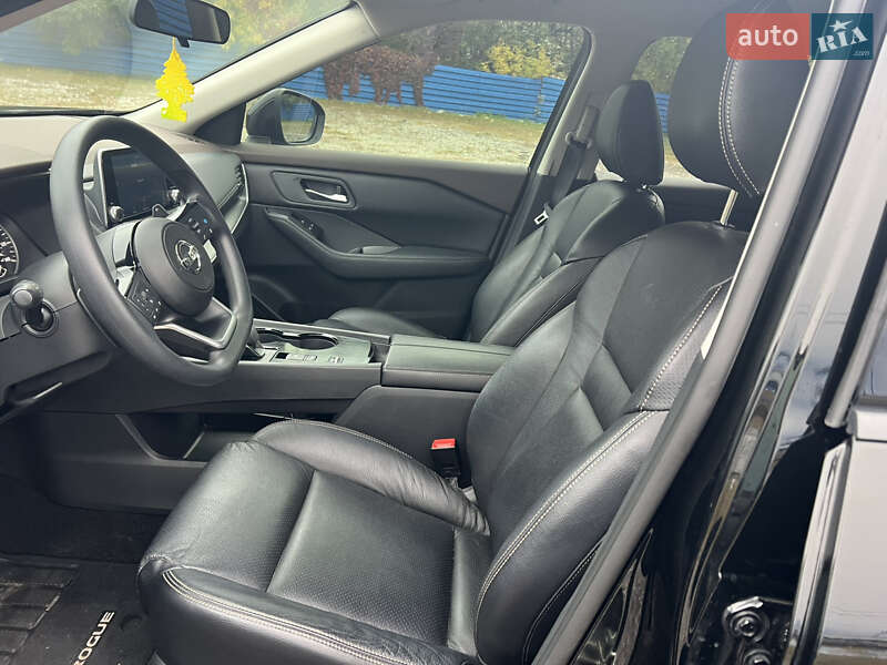 Внедорожник / Кроссовер Nissan Rogue 2020 в Харькове