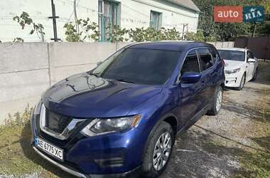 Внедорожник / Кроссовер Nissan Rogue 2017 в Днепре